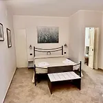 Badia Residenze Iride E Celeste Apartment Castellabate