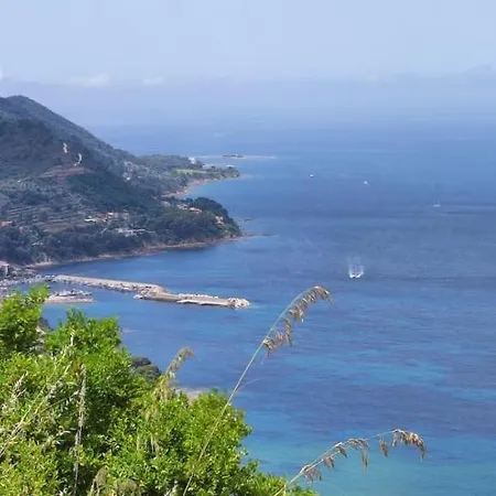 Badia Residenze Iride E Celeste Apartment